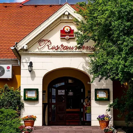 Szálloda Gastland M0 & Conference Center