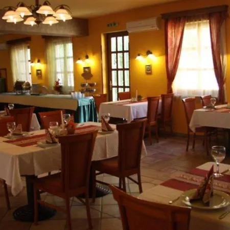 Hotel Gastland M0 & Conference Center Szigetszentmiklos