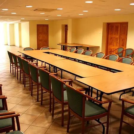 Gastland M0 & Conference Center 3*